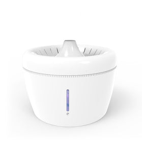 Universal water dispenser for pets